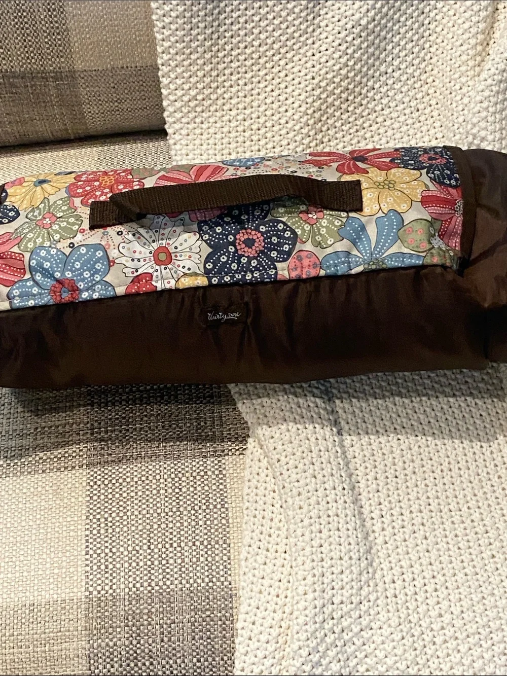 31 company brown Floral Roll-Up blanket